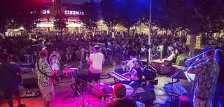 Mento Buru at The Marketplace