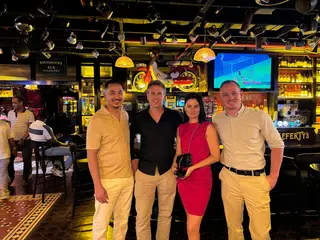 Dinner with Entrepreneurs | Bakersfield (Gold Tier Edition)